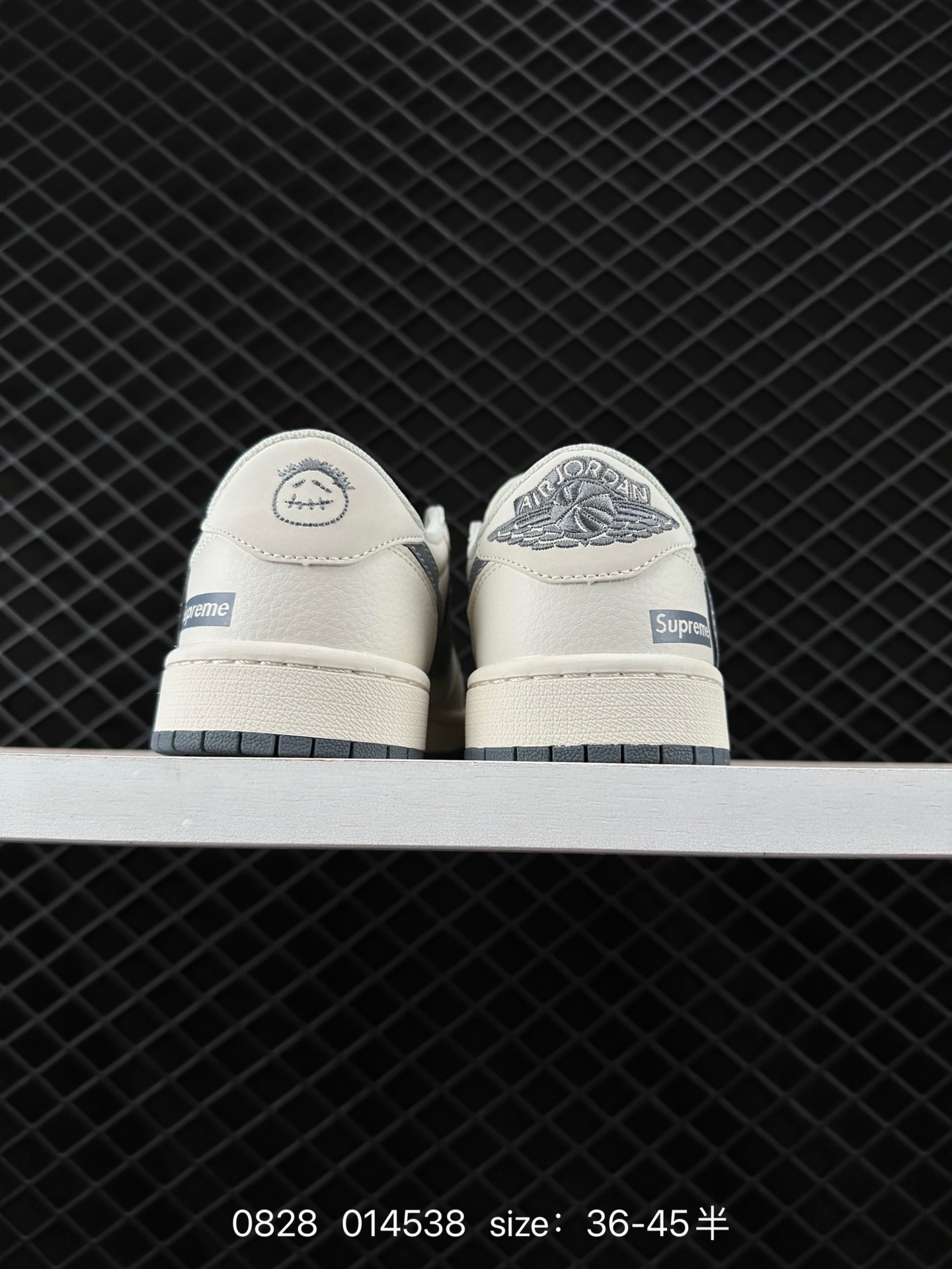 Travis Scott x Air Jordan 1 ” Reverse Mocha “